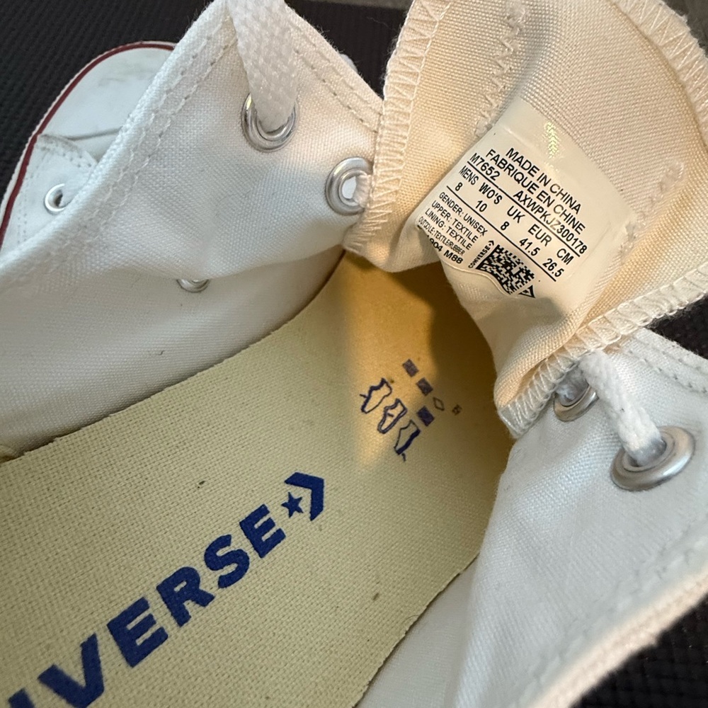 Converse White Canvas sneakers  Men’s 8 / Women’s 10 - Picture 2 of 2